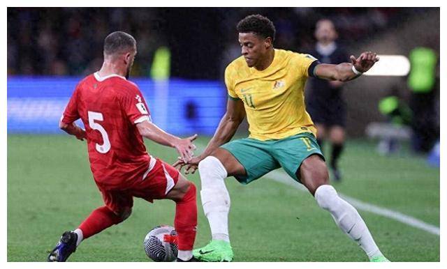 九游平台-重返赛场首场状态出色，澳大利亚队观众沸腾！，C罗重返赛场全场沸腾不已的简单介绍