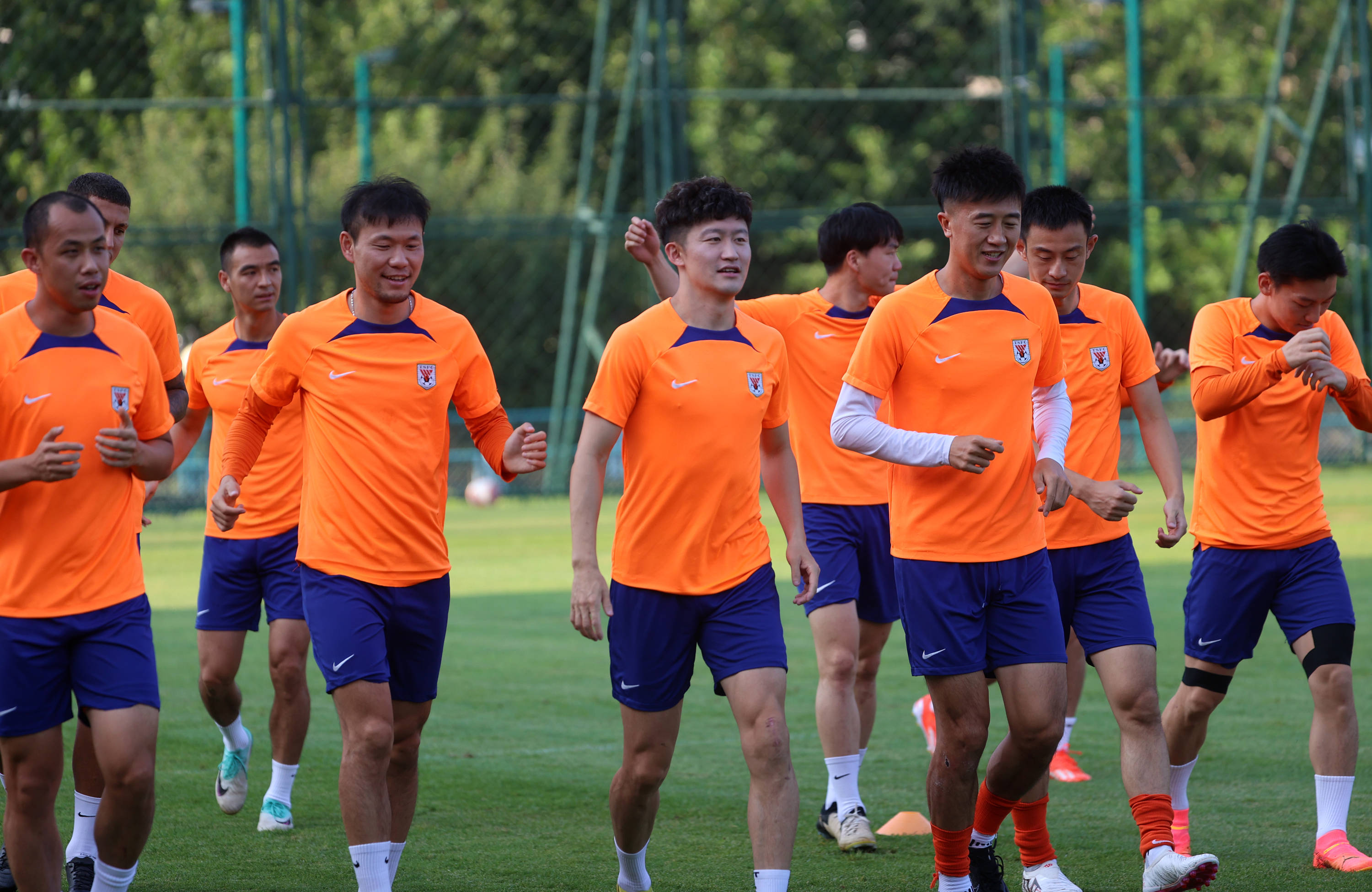 九游平台-包含中超赛程吃紧，犹他爵士今晨刷新队史纪录，气氛紧张，身体对抗强度拉满的词条