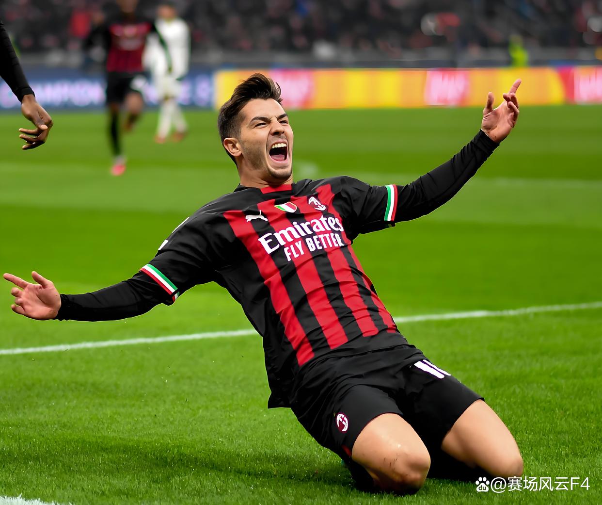 九游平台-英超赛后走向成谜；费耶诺德强势反弹；态度坚定；阵容厚度经受考验的简单介绍